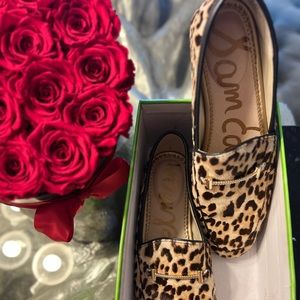 SAM EDELMAN 7.5 Loraine Printed Calf Hair Loafers